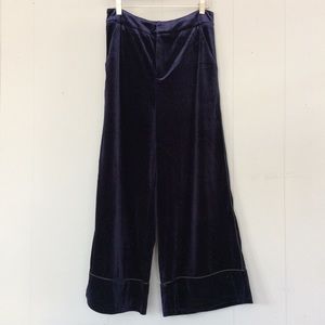 Baci High Waisted Purple Velvet Capri Pant